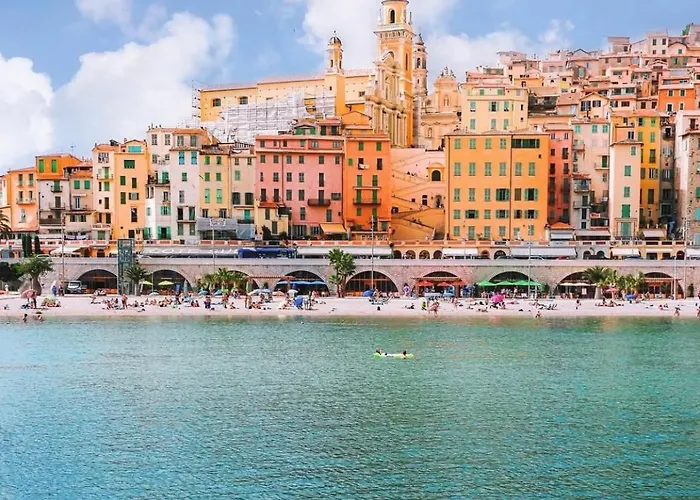 Apartment Bright In Menton